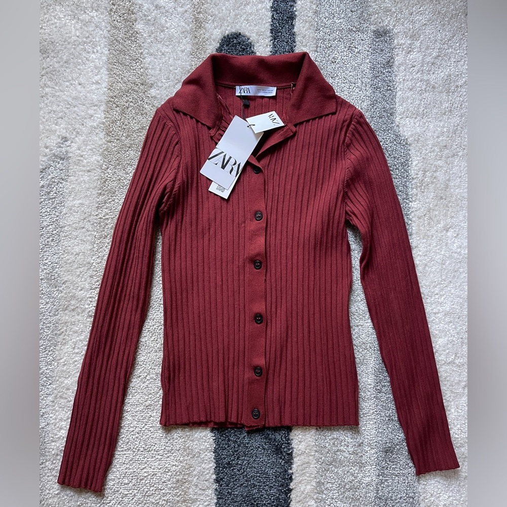 ✨ZARA Ribbed Collared Button Front Top✨